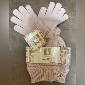 Anne Klein hat and gloves gift set